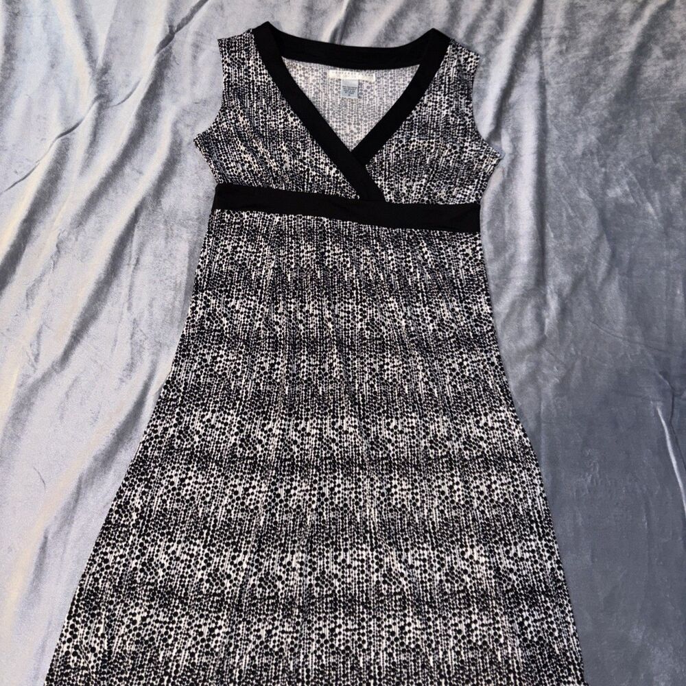 Geoffrey Beene Sport Women’s Black And White Sleeveless Dress Size Medium